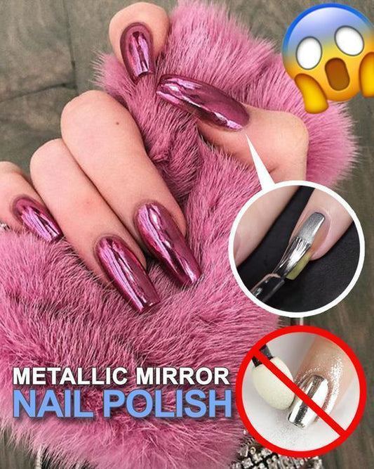 Glamoureuze metallic spiegelende nagellak uit 2026