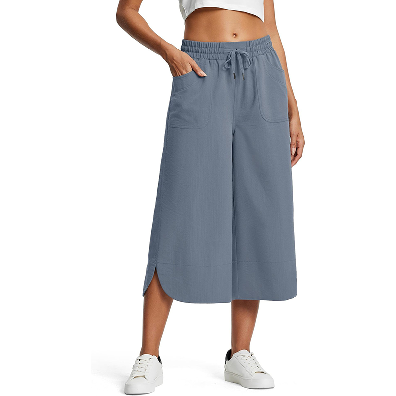 🌼 NU 50 % KORTING! 🌼 Effen korte broek met een losse pasvorm voor dames