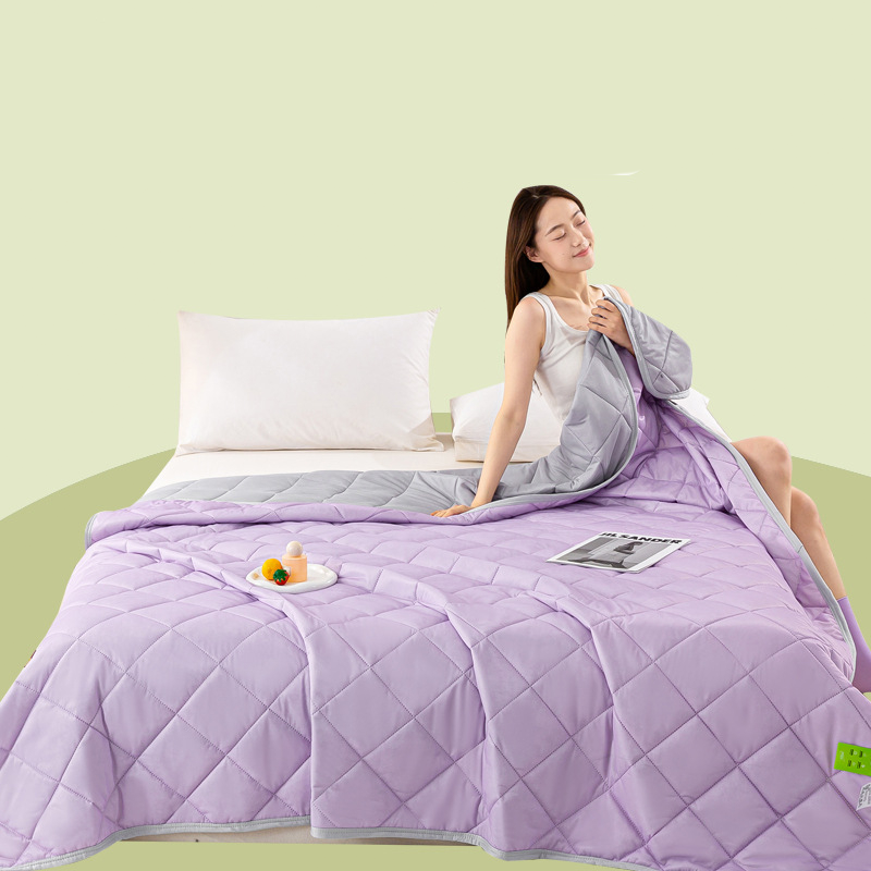 🛏️ 50% RABATT! ⏰ Leichte kühle Sommerdecke – Atmungsaktiv & feuchtigkeitsableitend – Perfekt für heiße Nächte – weich, leicht & maschinenwaschbar ❄️🌙