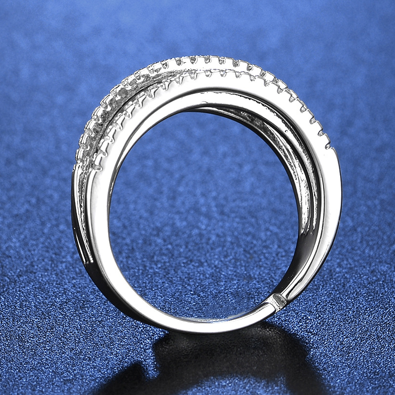💍 Verstelbare Multi-Band Crossover Ring | 50% Korting – Tijdelijk Aanbod! ✨