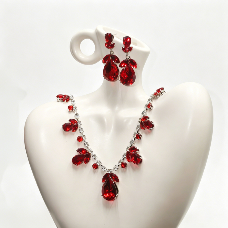 Elegante Tulp Ketting en Oorbellen Set