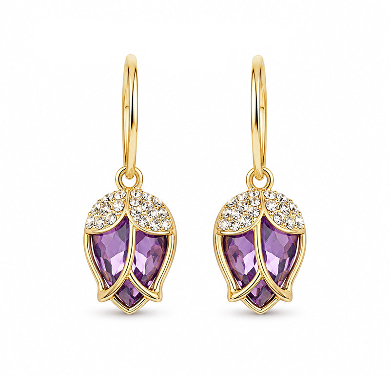 ✨ Elegante C-vormige oorringen met rozenknopjes