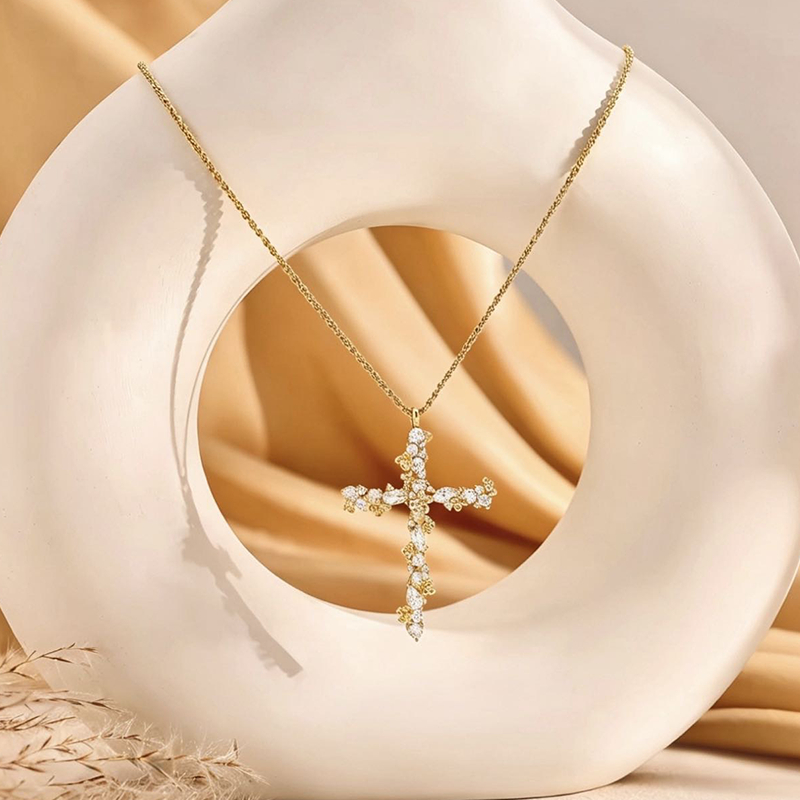Radiant Cross-ketting