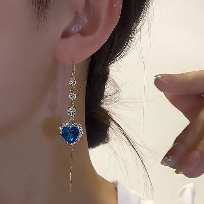 💙 Het ideale cadeau – Prachtige oorbellen met een blauw hartje van synthetische edelsteen 🌿